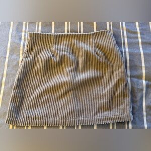 Lulu's Textured Gray Skirt